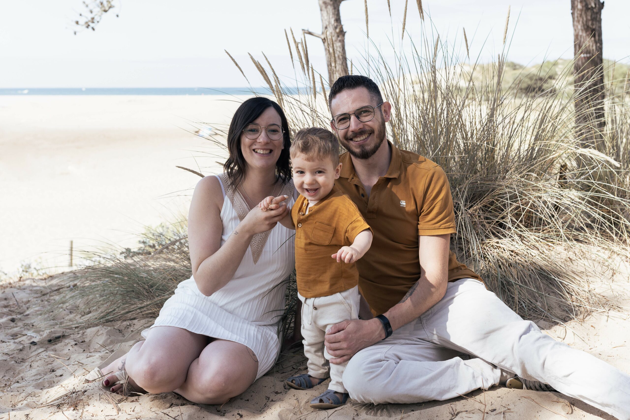 photographe de famille en vacances en Vendée aux sables d'olonne